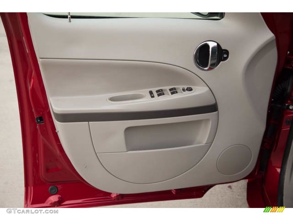 2011 HHR LT - Crystal Red Metallic Tintcoat / Gray photo #24