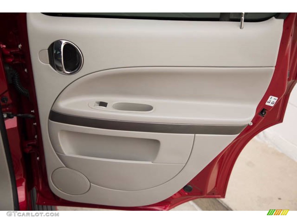 2011 HHR LT - Crystal Red Metallic Tintcoat / Gray photo #27
