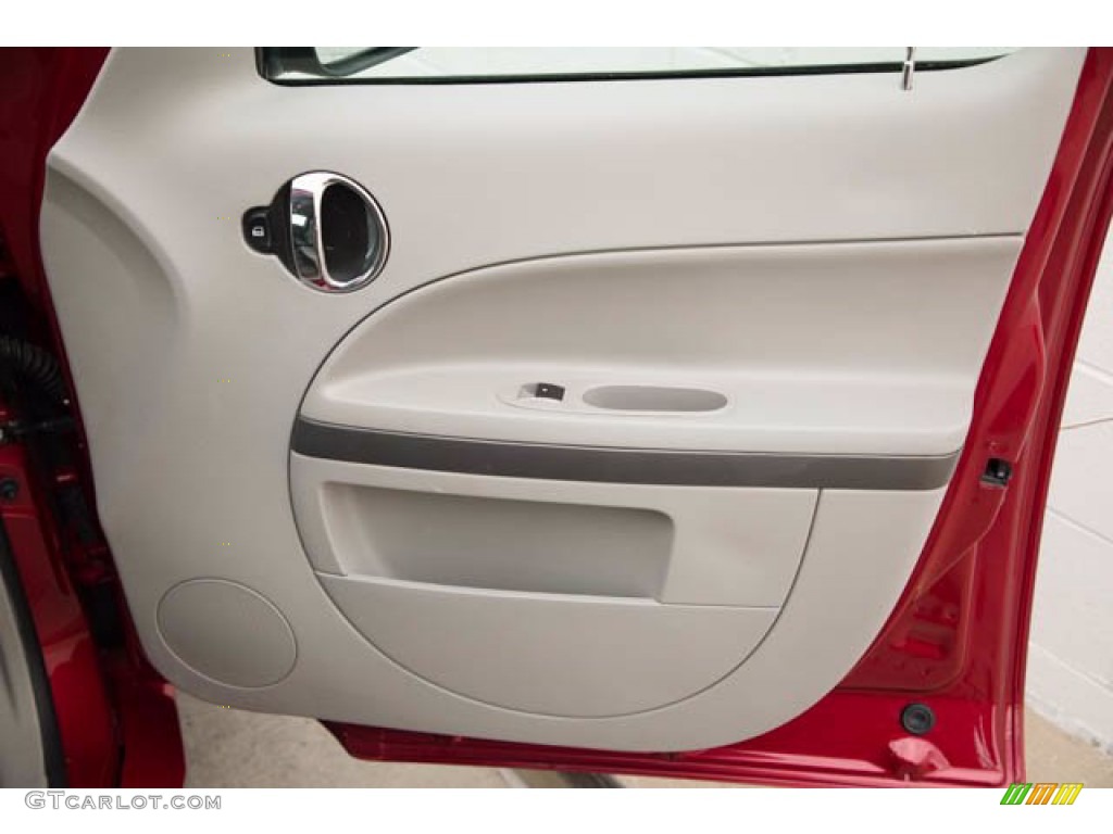 2011 HHR LT - Crystal Red Metallic Tintcoat / Gray photo #28