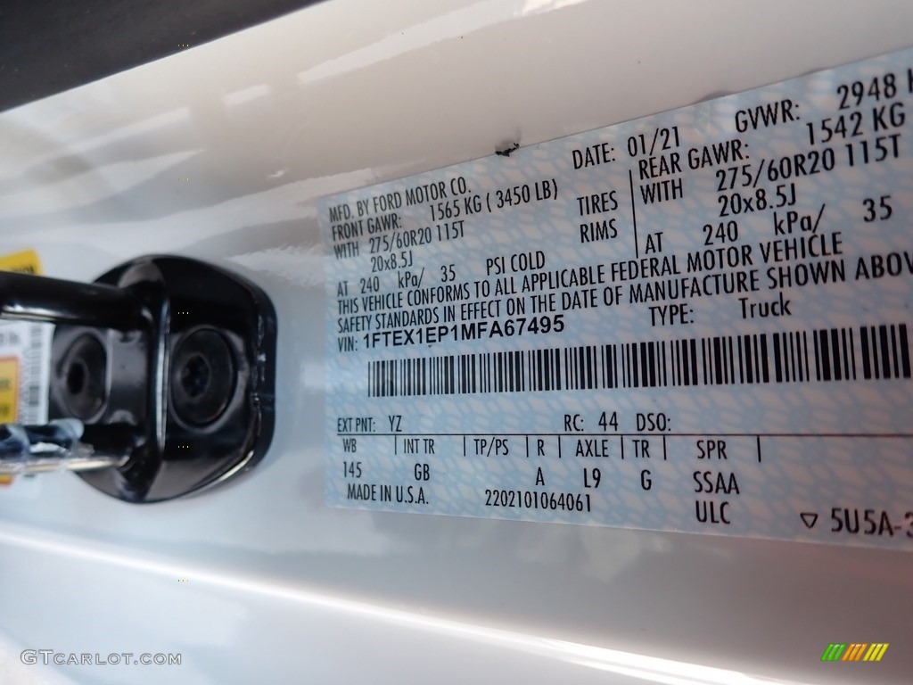 2021 F150 STX SuperCab 4x4 - Oxford White / Black photo #8
