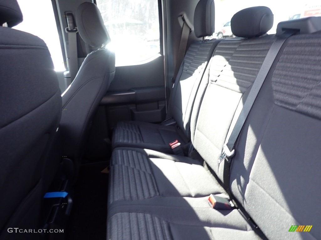 2021 F150 STX SuperCab 4x4 - Oxford White / Black photo #9