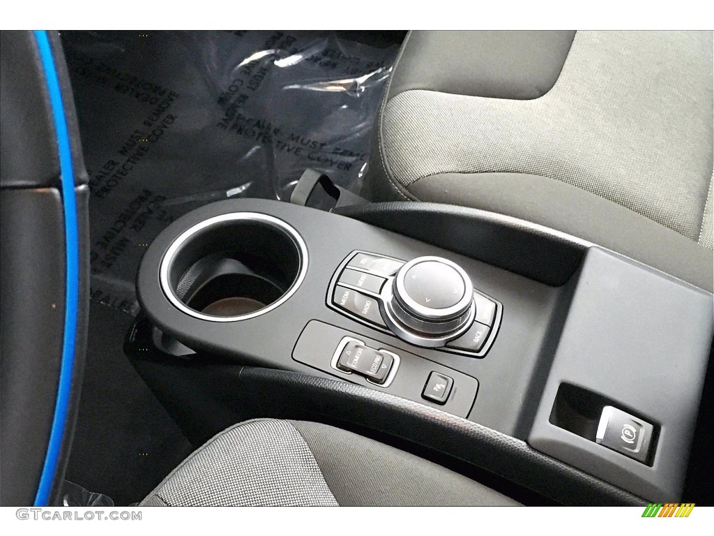 2018 BMW i3 Standard i3 Model Controls Photo #140879974