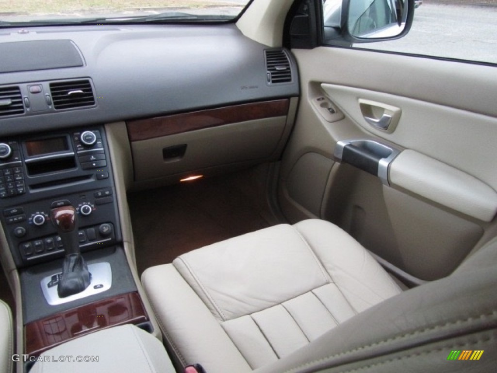 2013 XC90 3.2 - Ice White / Beige photo #14