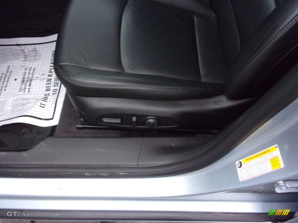 2018 Malibu LT - Arctic Blue Metallic / Jet Black photo #11