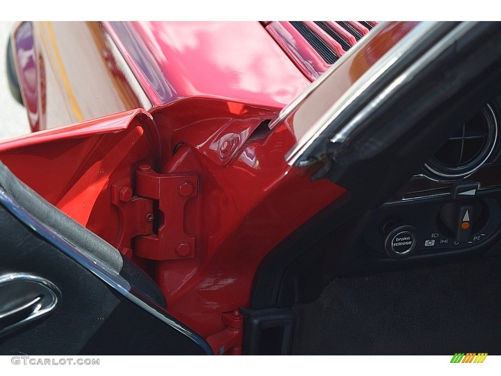 1989 SL Class 560 SL Roadster - Signal Red / Black photo #37