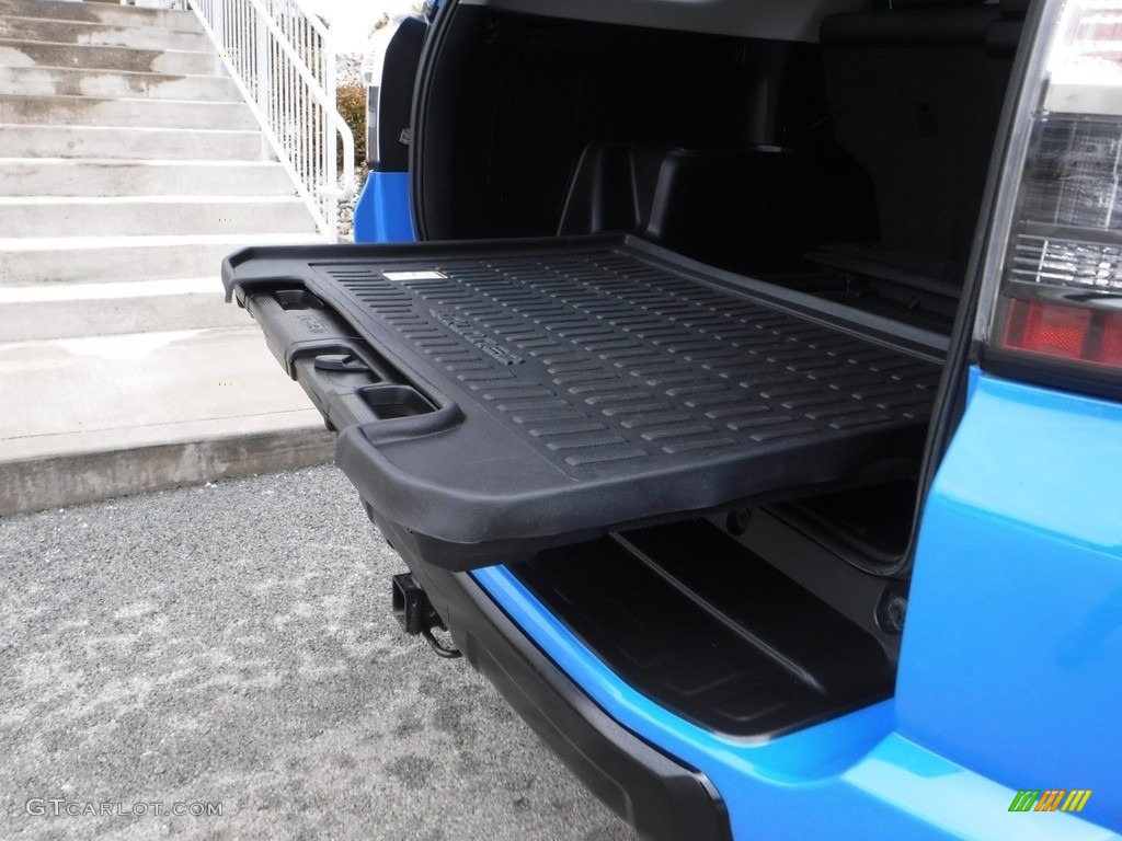 2019 4Runner TRD Pro 4x4 - Voodoo Blue / Black photo #3