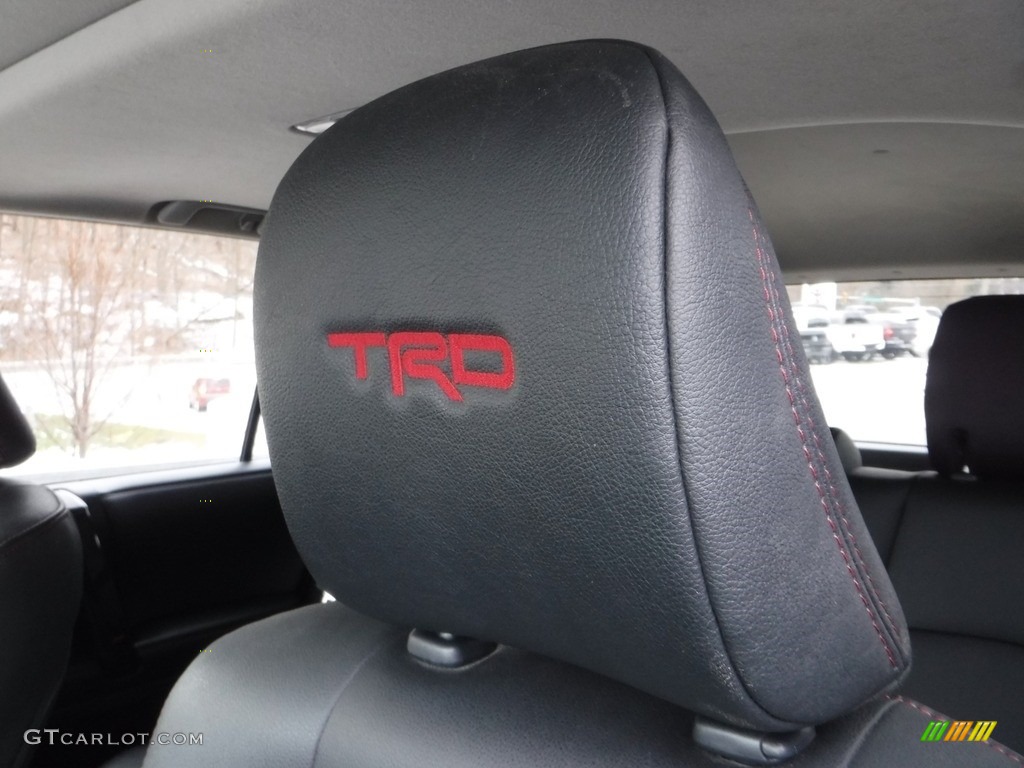 2019 4Runner TRD Pro 4x4 - Voodoo Blue / Black photo #23