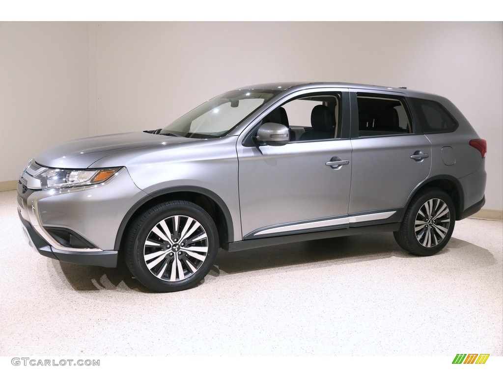 2019 Outlander SE S-AWC - Mercury Gray Metallic / Black photo #3