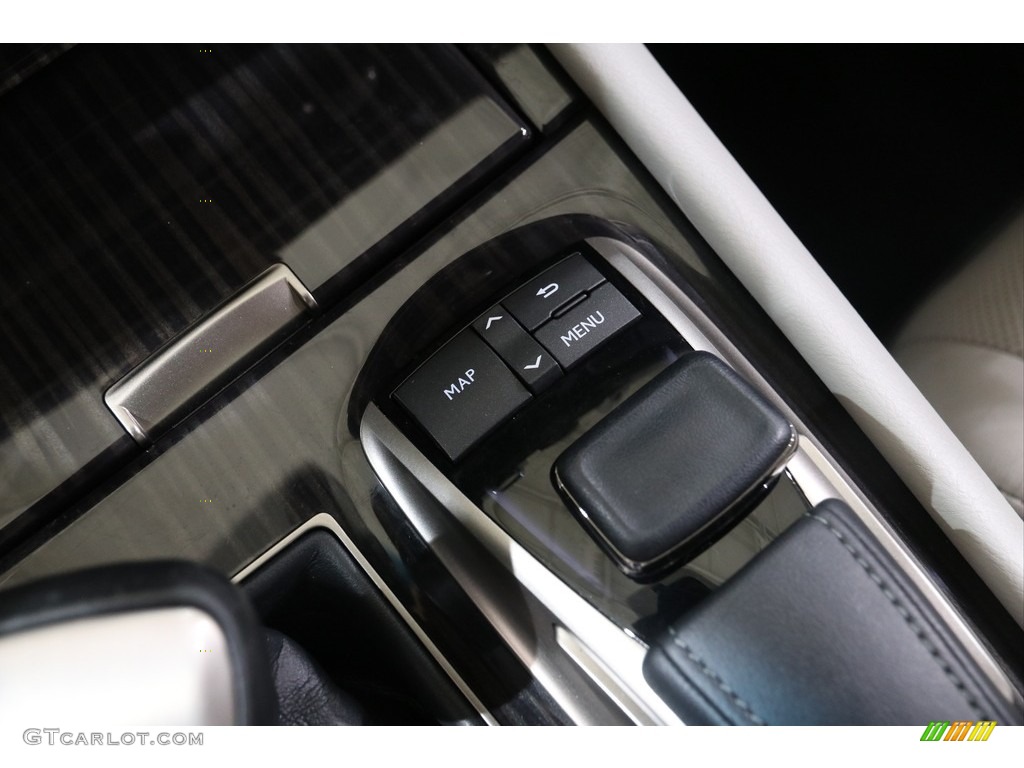 2016 Lexus LS 460 AWD Controls Photo #140898463