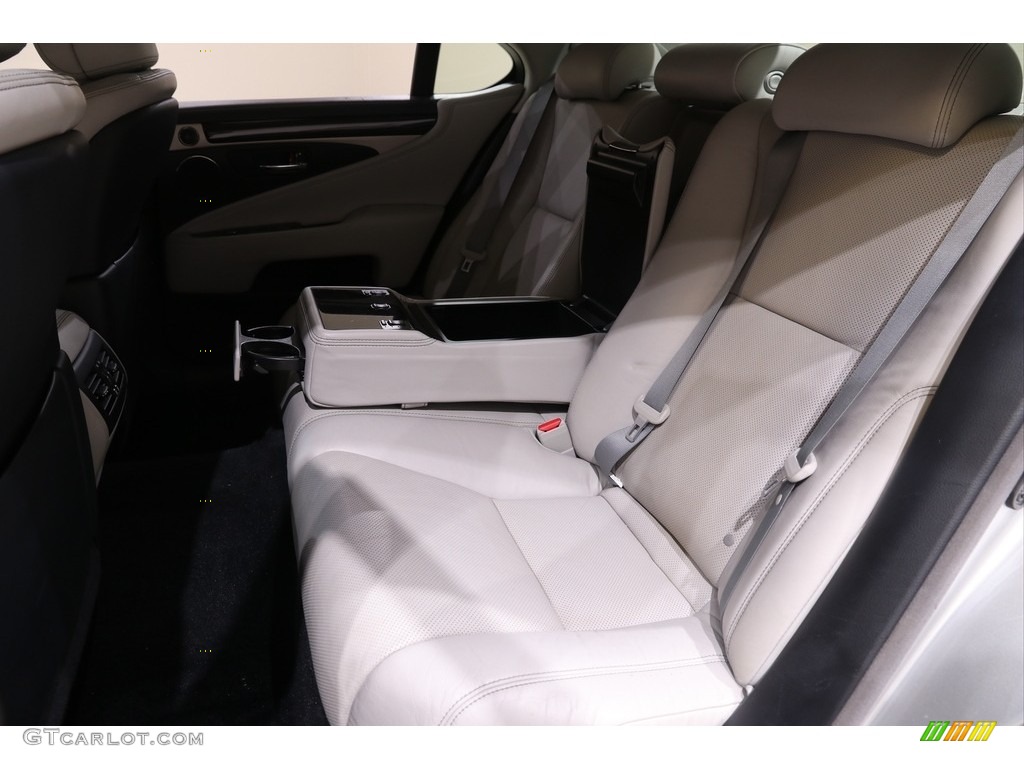 Light Gray Interior 2016 Lexus LS 460 AWD Photo #140898578