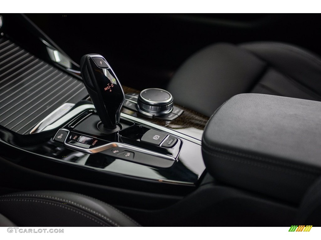 2018 BMW X3 M40i Transmission Photos