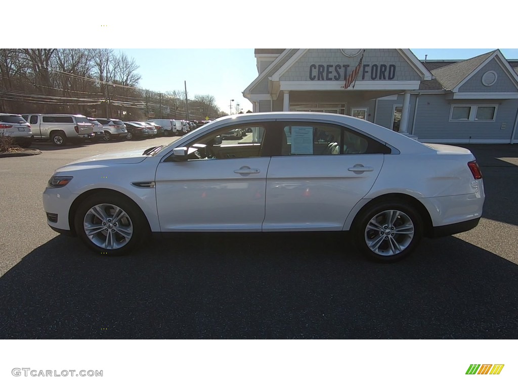 2017 Taurus SEL - Oxford White / Dune photo #4