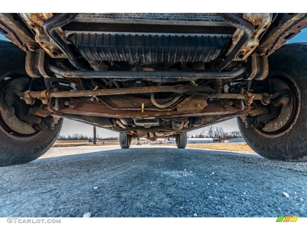 2012 Ford E Series Van E350 Cargo Undercarriage Photo #140906253