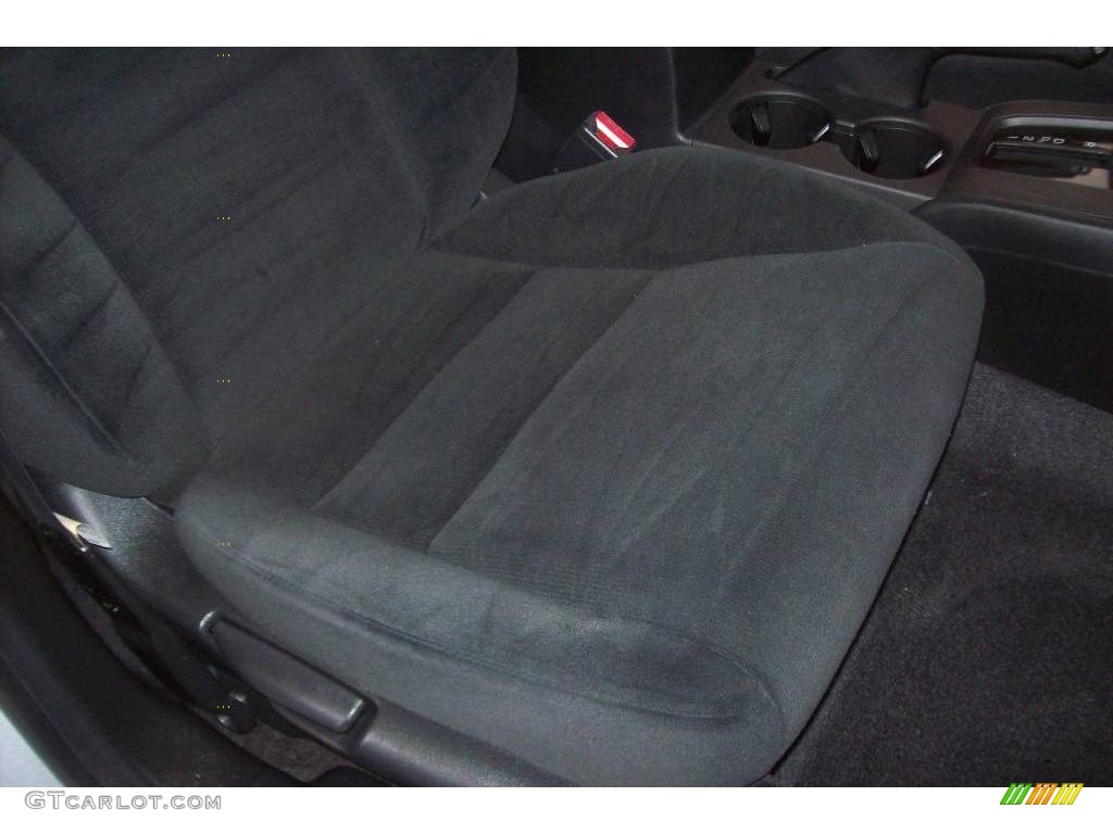 2006 Accord LX Sedan - Alabaster Silver Metallic / Gray photo #13
