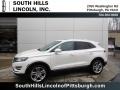 White Platinum - MKC Reserve AWD Photo No. 1