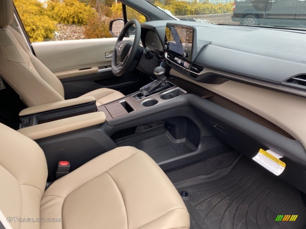Chateau Interior 2021 Toyota Sienna XLE AWD Hybrid Photo #140919860