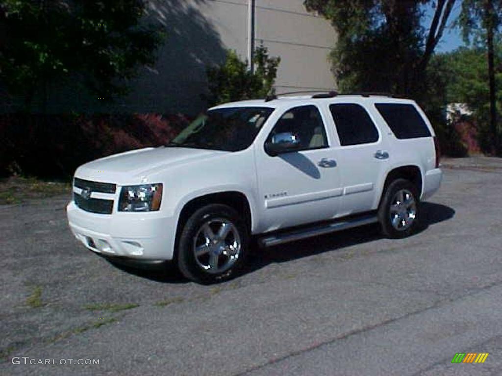 2007 Tahoe LTZ 4x4 - Summit White / Light Cashmere/Ebony photo #1