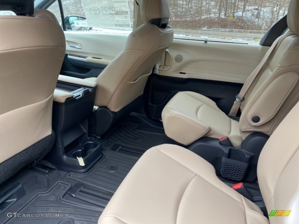 2021 Toyota Sienna XLE AWD Hybrid Rear Seat Photo #140919962