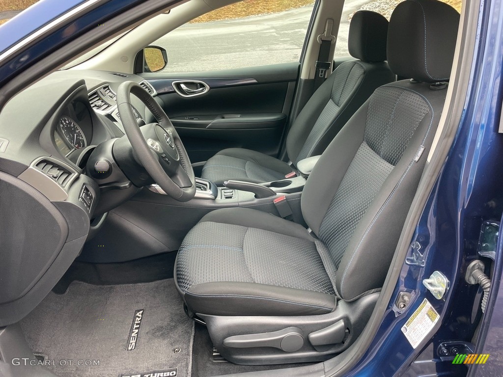 Charcoal Interior 2017 Nissan Sentra SR Turbo Photo #140922379