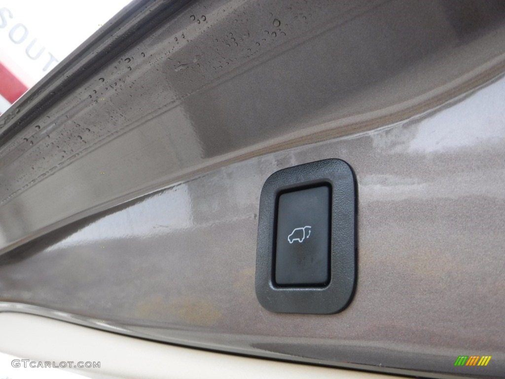 2018 Highlander XLE AWD - Toasted Walnut Pearl / Almond photo #29