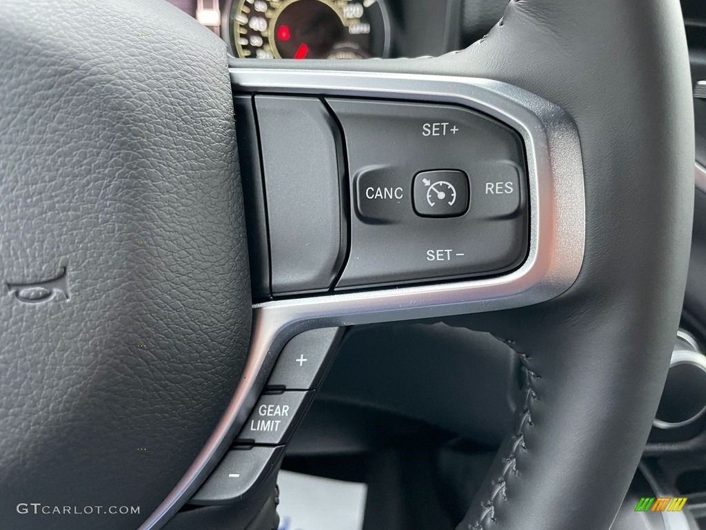 2021 Ram 1500 Big Horn Quad Cab 4x4 Diesel Gray/Black Steering Wheel Photo #140925728