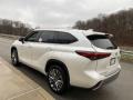 2021 Blizzard White Pearl Toyota Highlander Hybrid Platinum AWD  photo #2