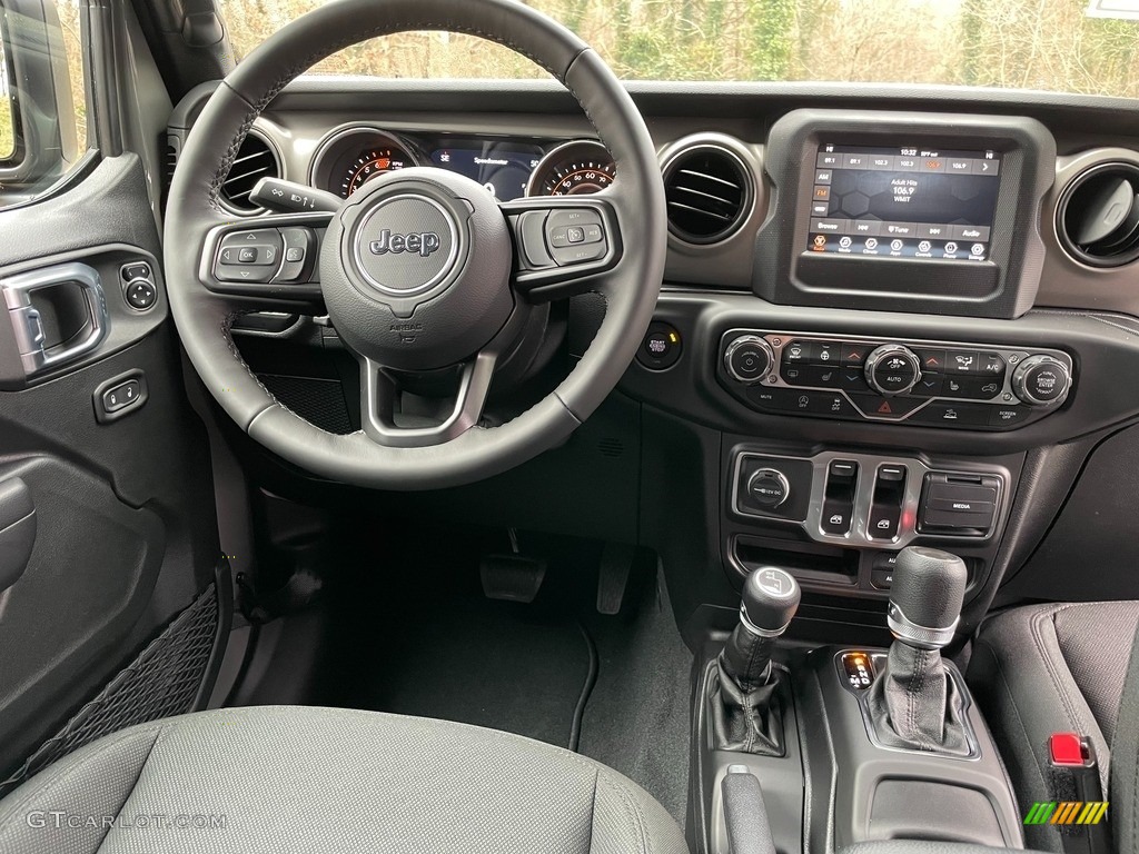 2021 Jeep Wrangler Sport 4x4 Black Dashboard Photo #140935284