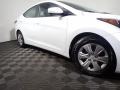 White - Elantra SE Photo No. 3