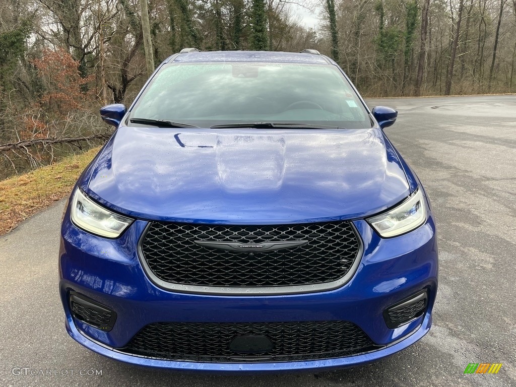 2021 Pacifica Touring - Ocean Blue Metallic / Black photo #3