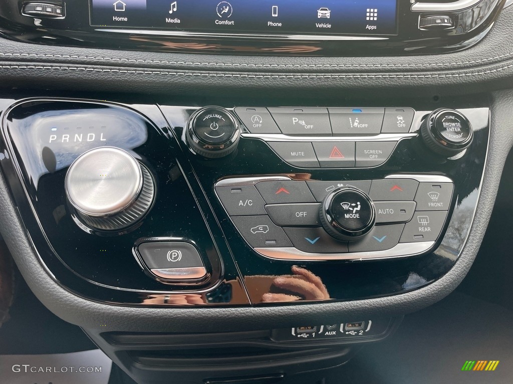 2021 Chrysler Pacifica Touring Transmission Photos