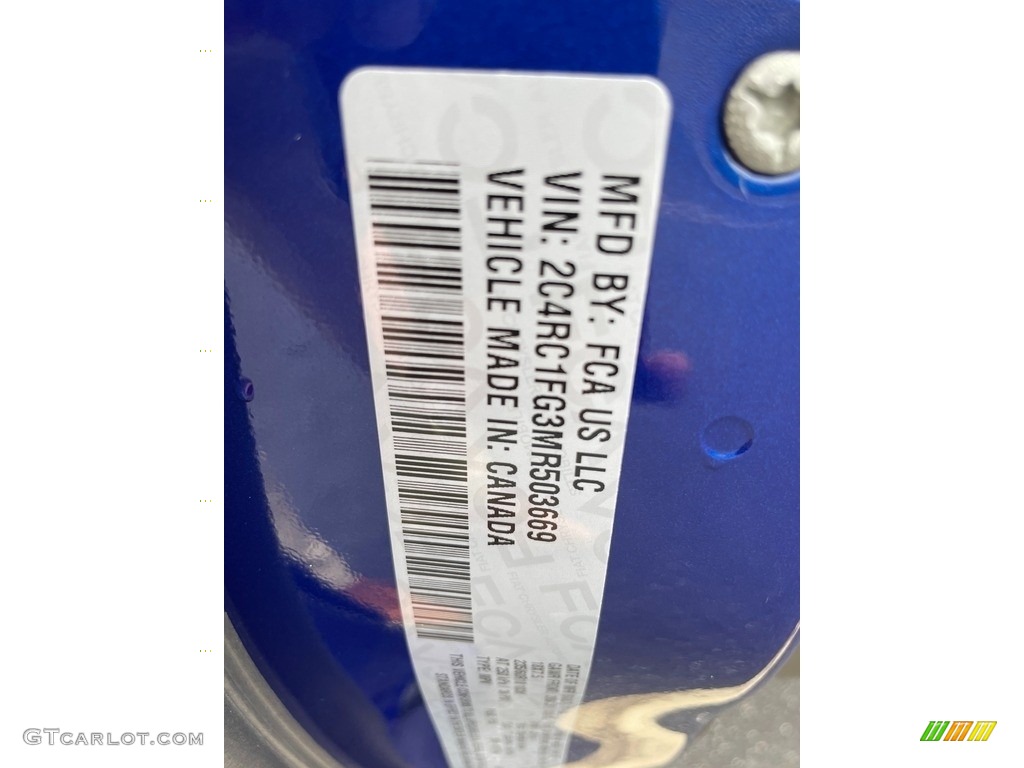 2021 Pacifica Touring - Ocean Blue Metallic / Black photo #33