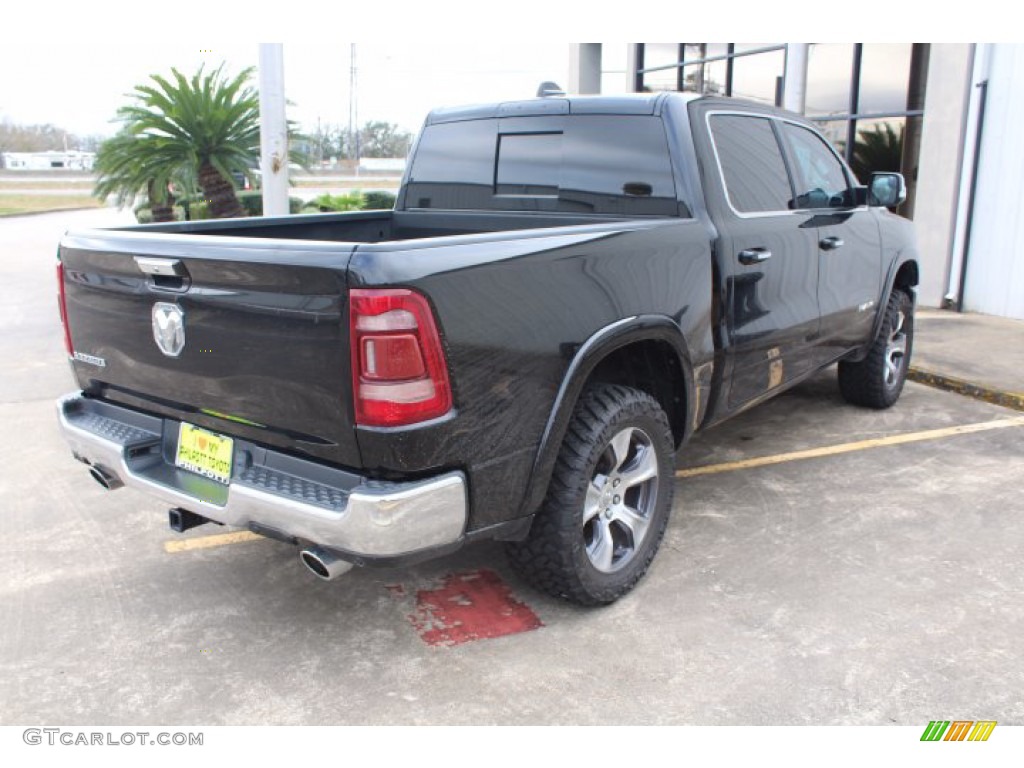 2019 1500 Laramie Crew Cab - Diamond Black Crystal Pearl / Black photo #8