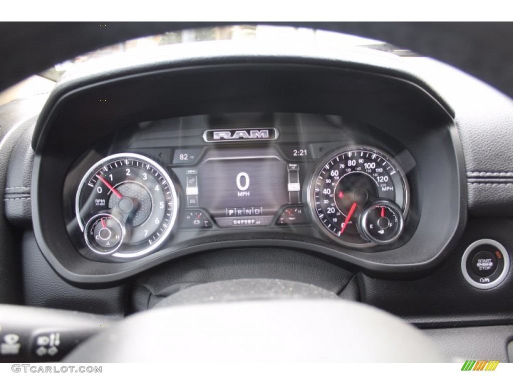 2019 1500 Laramie Crew Cab - Diamond Black Crystal Pearl / Black photo #14