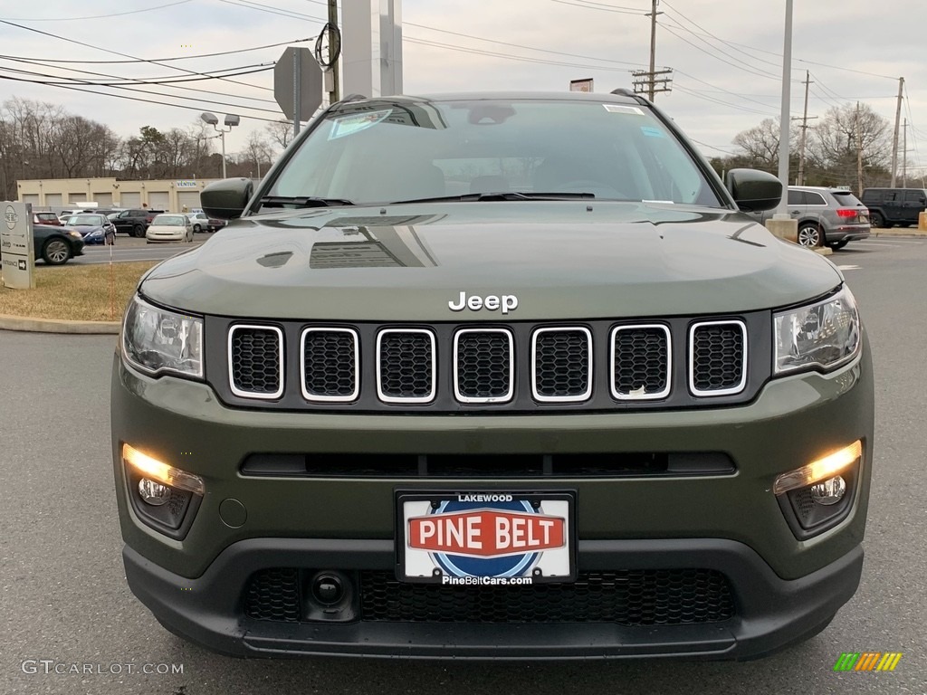 2021 Compass Latitude 4x4 - Olive Green Pearl / Black photo #2