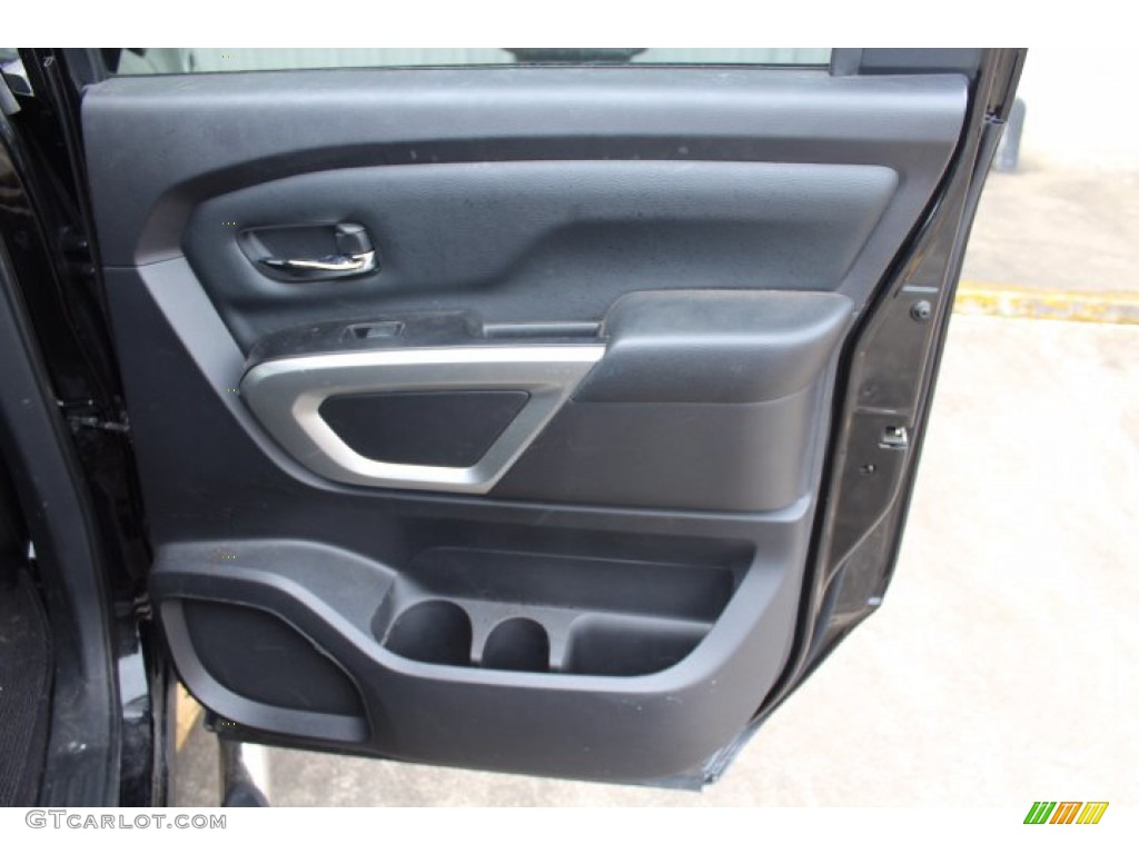 2017 Nissan Titan SV Crew Cab 4x4 Black Door Panel Photo #140940663