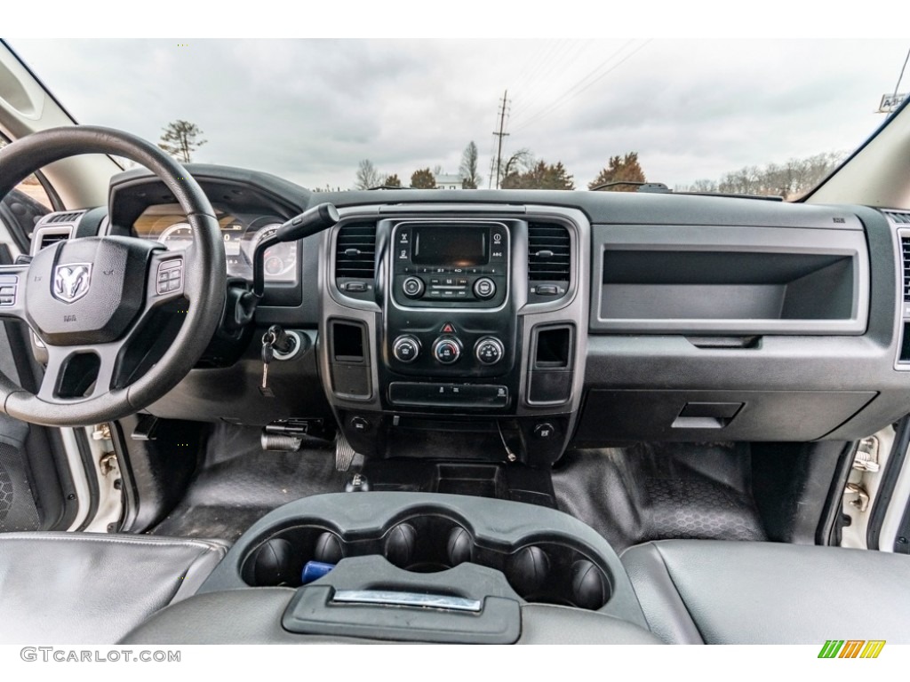 2013 Ram 2500 Tradesman Regular Cab 4x4 Controls Photo #140941857