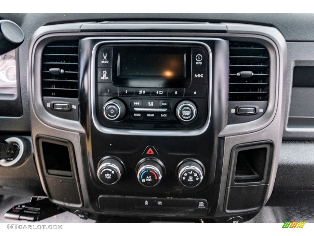 2013 Ram 2500 Tradesman Regular Cab 4x4 Controls Photo #140941869