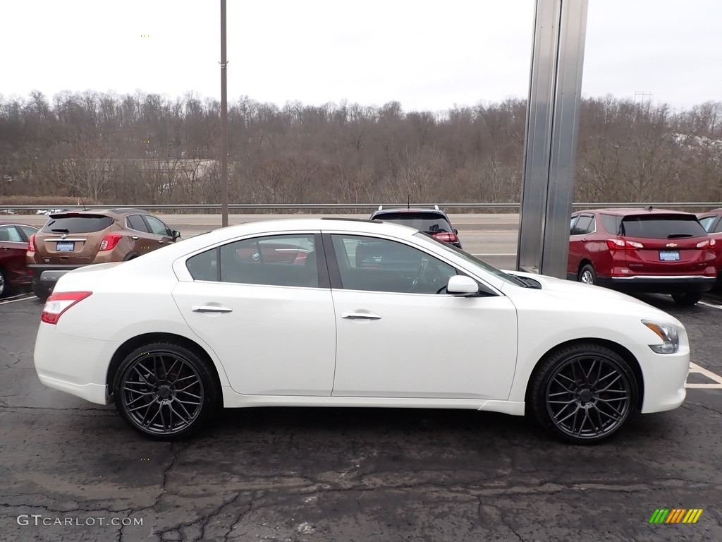 2010 Maxima 3.5 S - Winter Frost White / Charcoal photo #5