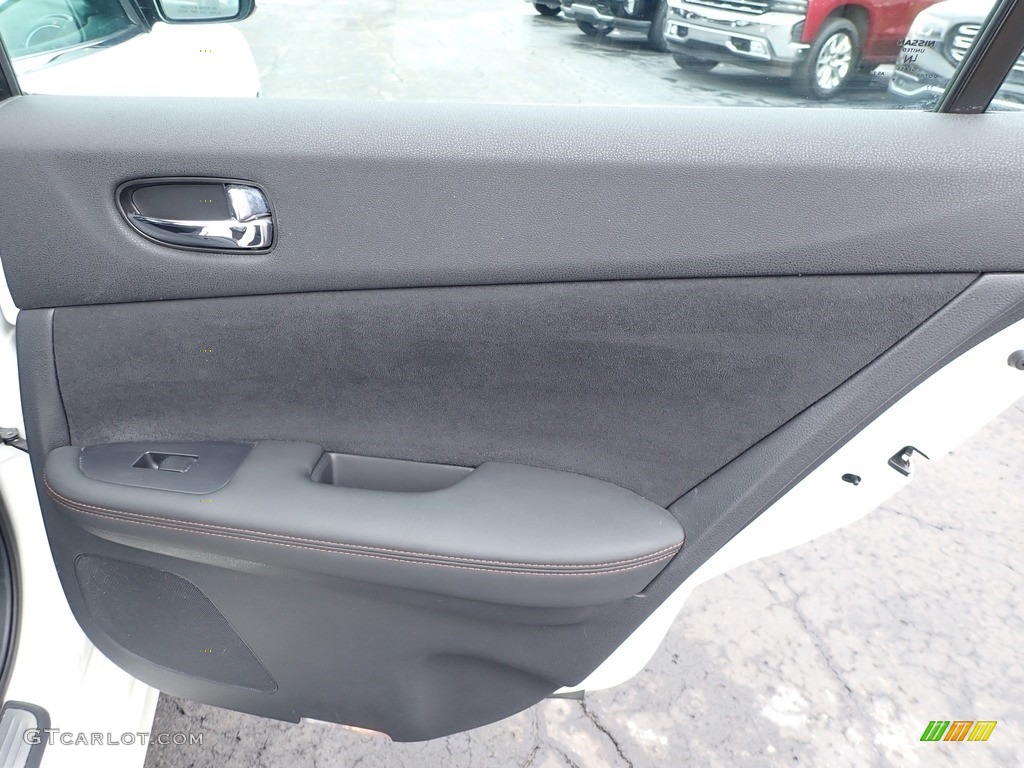 2010 Maxima 3.5 S - Winter Frost White / Charcoal photo #8