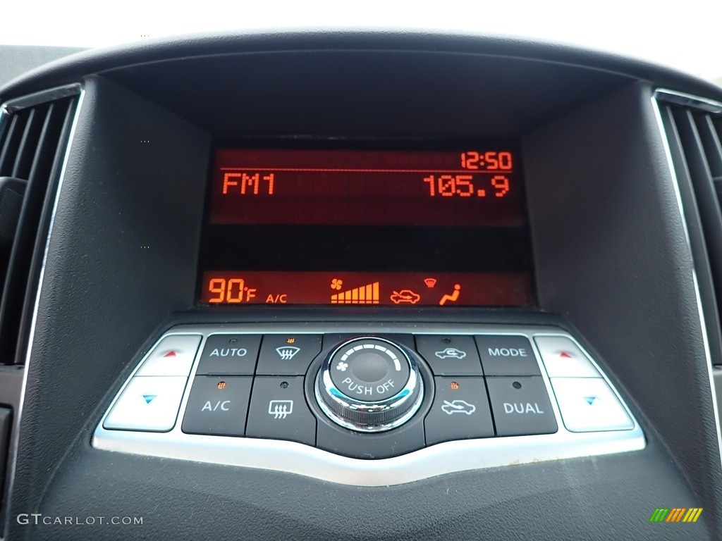 2010 Maxima 3.5 S - Winter Frost White / Charcoal photo #22