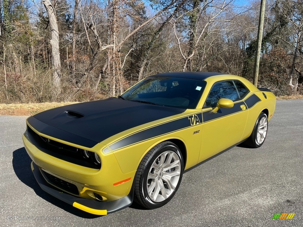 Gold Rush 2020 Dodge Challenger R/T Scat Pack 50th Anniversary Edition Exterior Photo #140944630