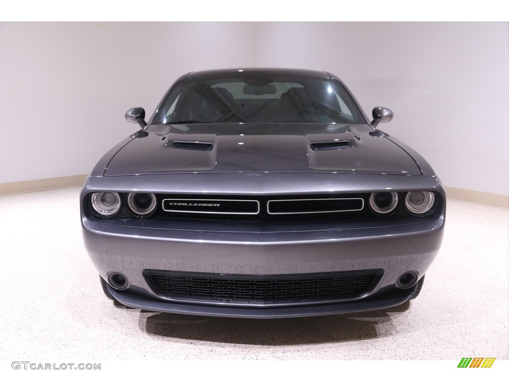 2019 Challenger SXT AWD - Granite Pearl / Black photo #2