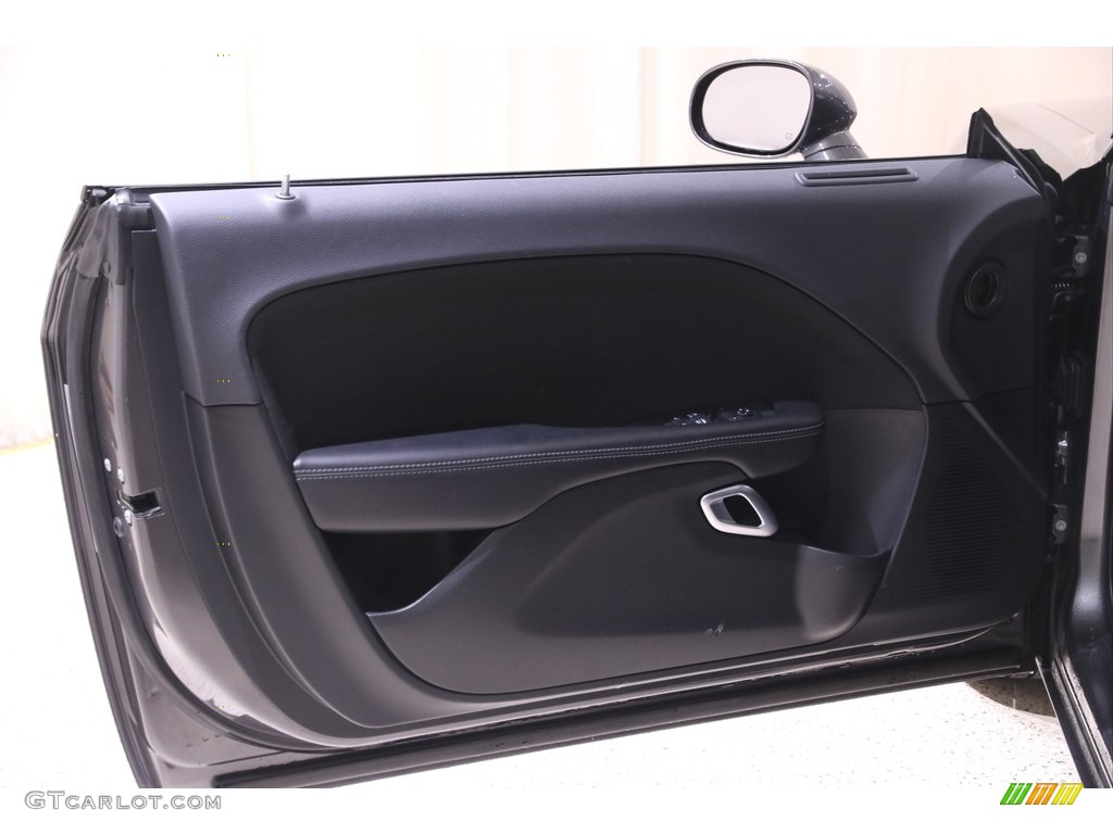 2019 Challenger SXT AWD - Granite Pearl / Black photo #4