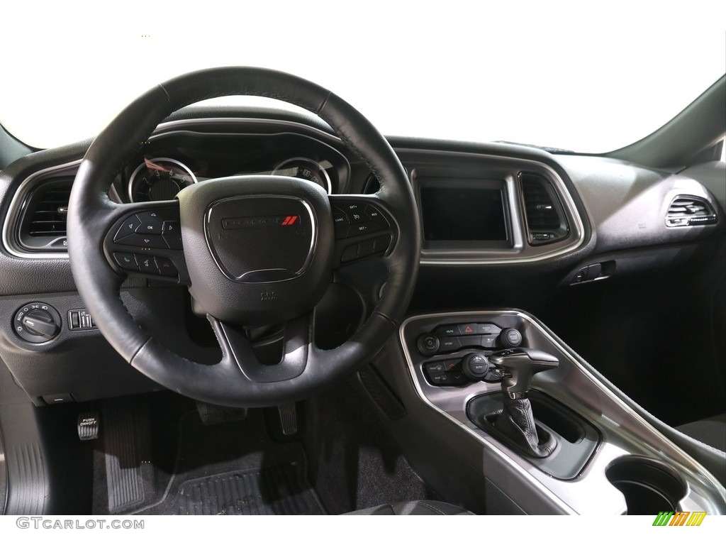 2019 Challenger SXT AWD - Granite Pearl / Black photo #6