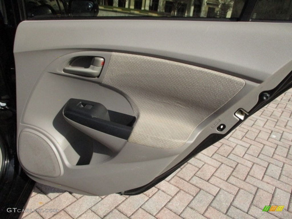 2011 Honda Insight Hybrid Gray Door Panel Photo #140945776