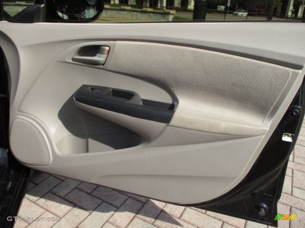 2011 Honda Insight Hybrid Gray Door Panel Photo #140946247