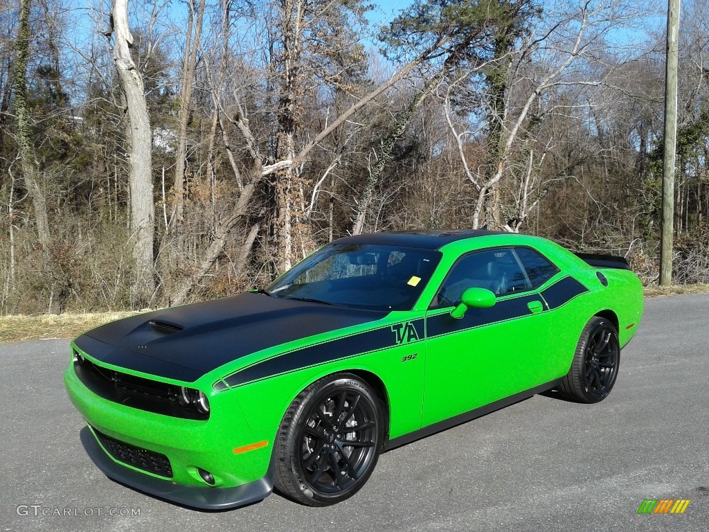 2017 Challenger T/A 392 - Green Go / Black photo #2