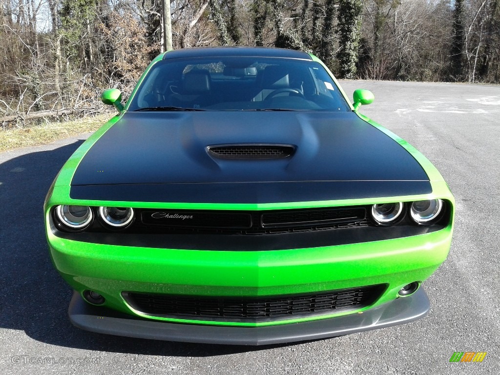 2017 Challenger T/A 392 - Green Go / Black photo #3