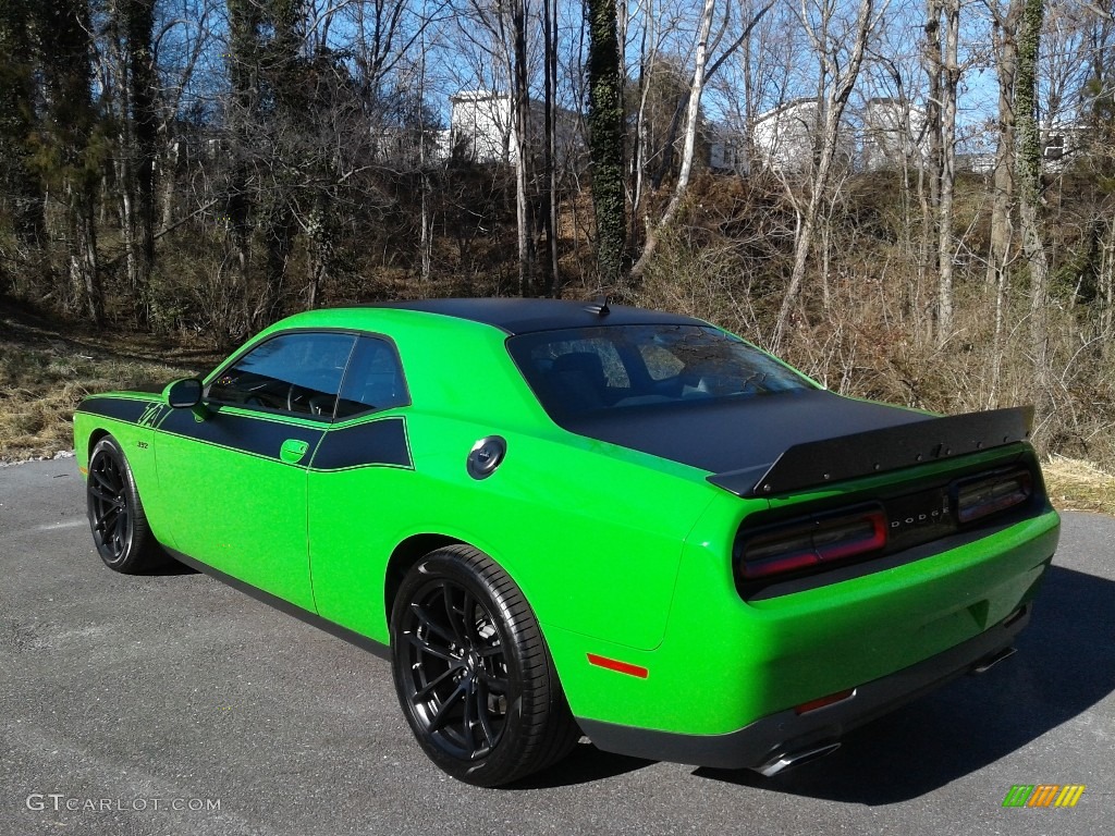 2017 Challenger T/A 392 - Green Go / Black photo #8