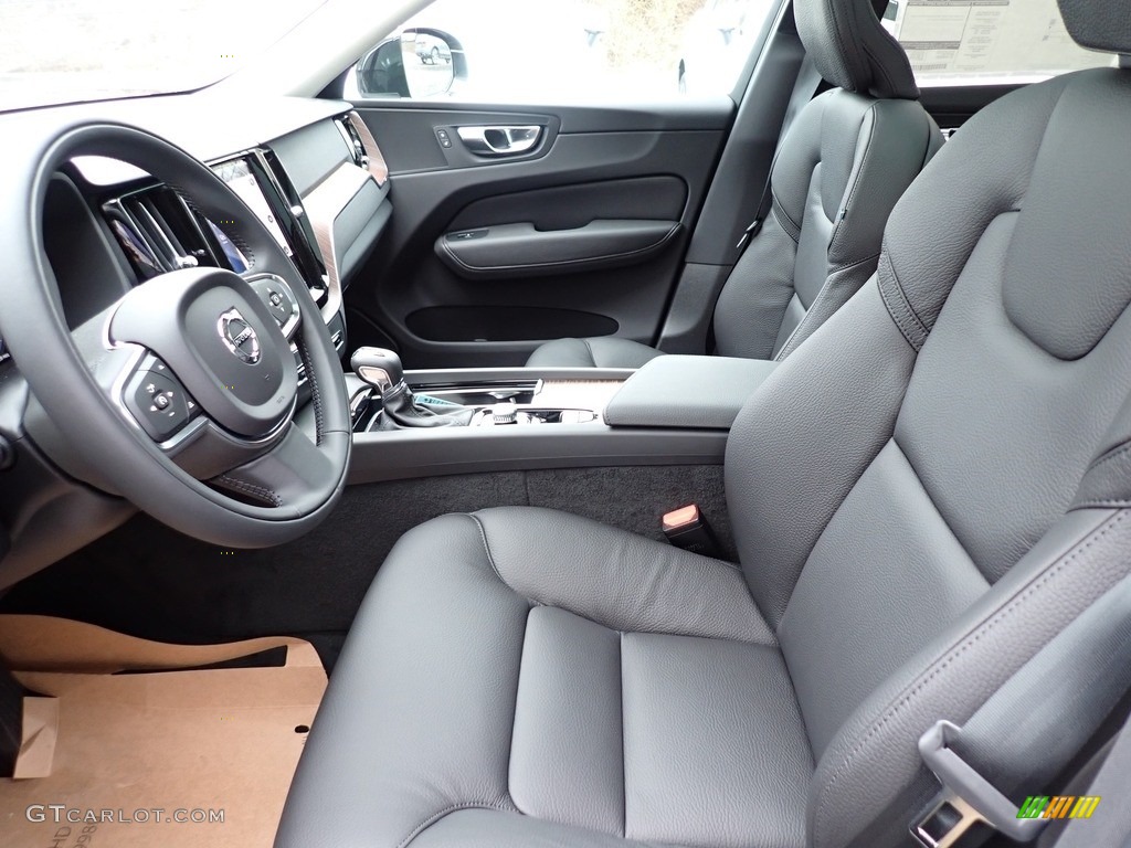2021 Volvo XC60 T5 AWD Momentum Front Seat Photo #140950768